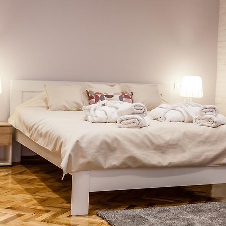 Apartmani Studio Zrenjanin Extérieur photo