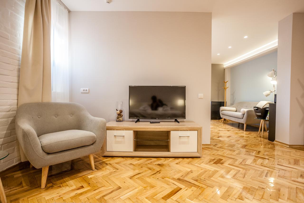 Apartmani Studio Zrenjanin Extérieur photo