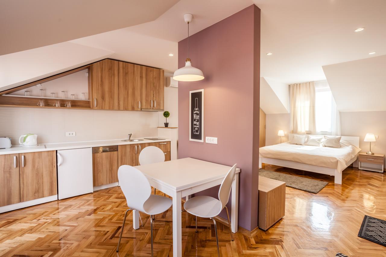 Apartmani Studio Zrenjanin Extérieur photo